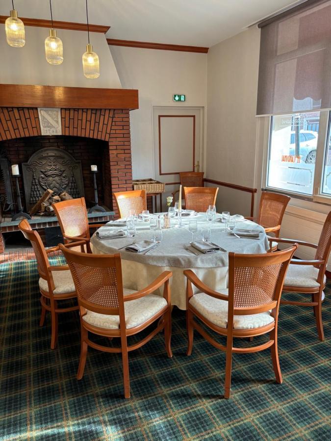 Hotel & Restaurant Le Cardinal Poix-de-Picardie Экстерьер фото