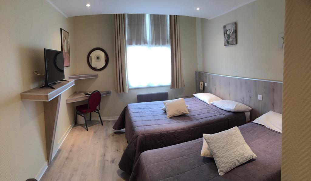 Hotel & Restaurant Le Cardinal Poix-de-Picardie Экстерьер фото