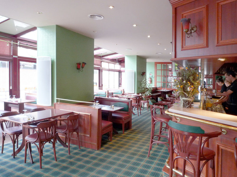 Hotel & Restaurant Le Cardinal Poix-de-Picardie Экстерьер фото